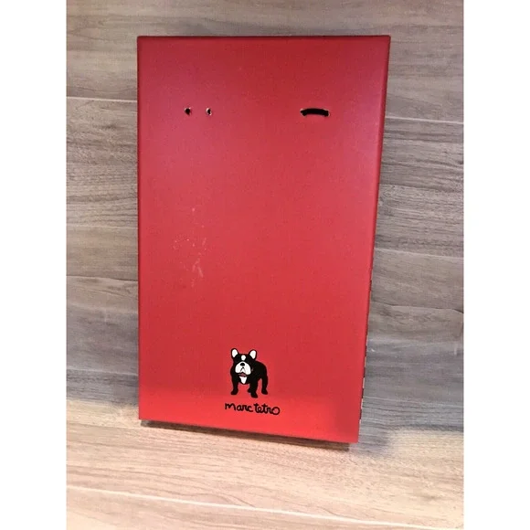 Marc Tetro Dog Crossbody Phone Wallet NEW W/ Tags Comes With Gift Box - Picture 10 of 10